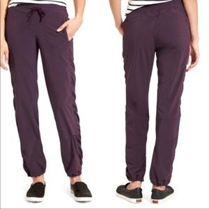 Athleta La Viva pant size 0